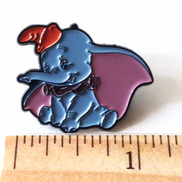 Dumbo Enamel Pin Disney Elephant Flying Hat Metal Brooch Cartoon GIFT - Picture 3 of 3